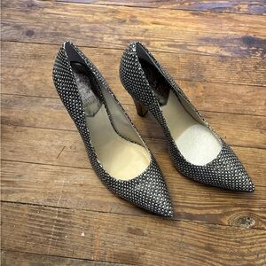 Elegant Vince Camuto Snakeskin Heels